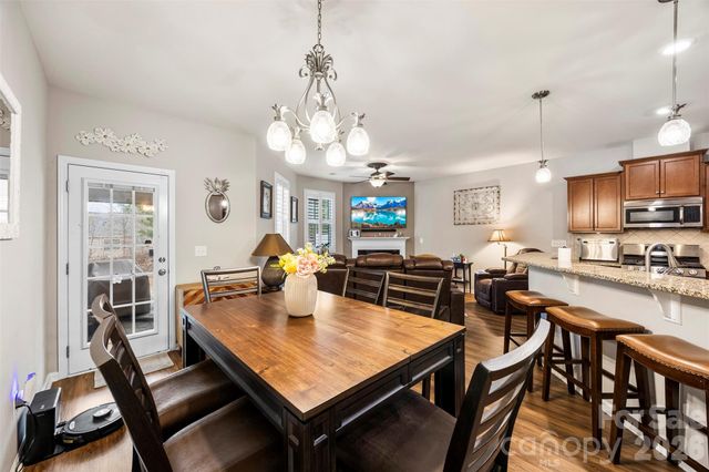 3270 Yarmouth Lane, Gastonia, NC 28056