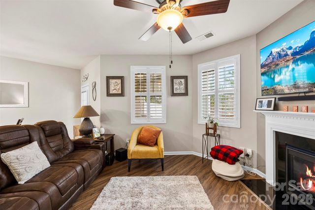 3270 Yarmouth Lane, Gastonia, NC 28056