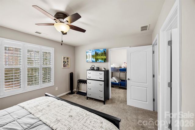 3270 Yarmouth Lane, Gastonia, NC 28056