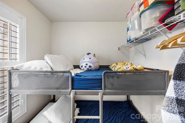 3270 Yarmouth Lane, Gastonia, NC 28056