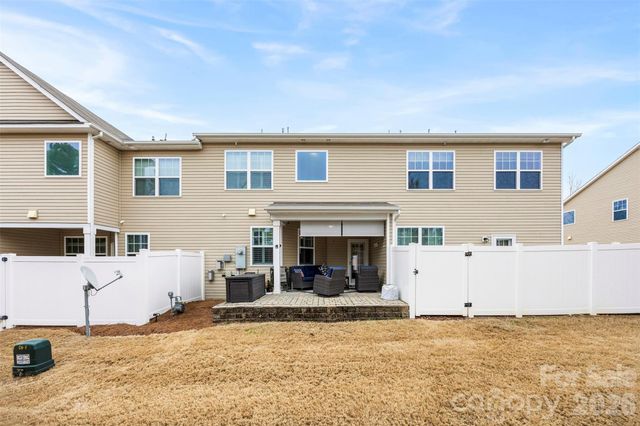 3270 Yarmouth Lane, Gastonia, NC 28056