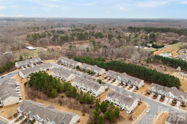 3270 Yarmouth Lane, Gastonia, NC 28056