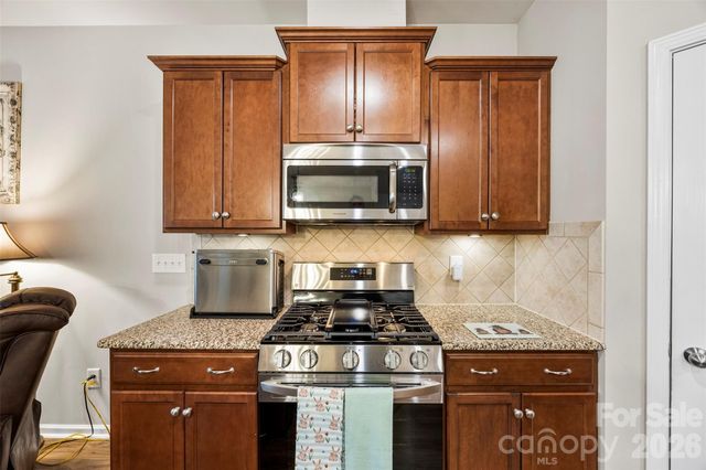 3270 Yarmouth Lane, Gastonia, NC 28056