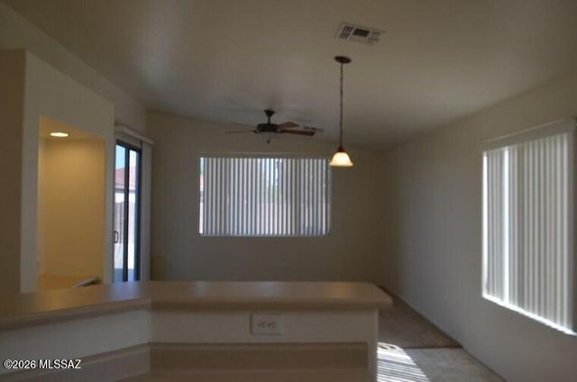 13671 E Vía Valle De Lobo, Vail, AZ 85641