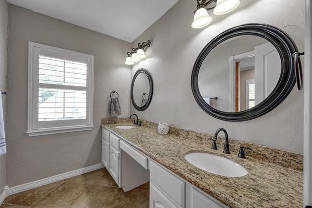 12103 Auburn Hills Drive, Tomball, TX 77377