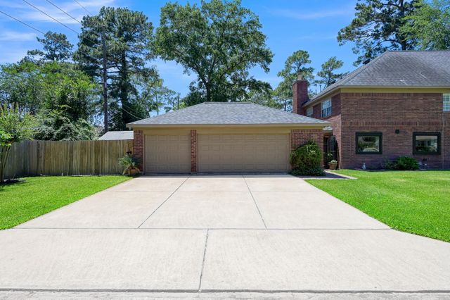 12103 Auburn Hills Drive, Tomball, TX 77377