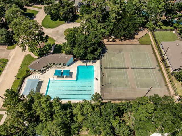 12103 Auburn Hills Drive, Tomball, TX 77377