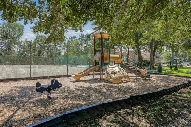 12103 Auburn Hills Drive, Tomball, TX 77377