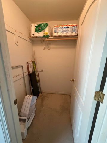 1364 W Date Avenue, Porterville, CA 93257