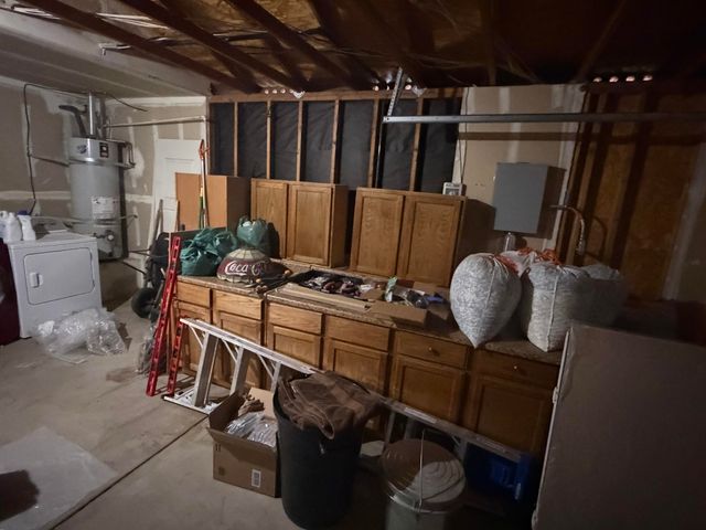 1364 W Date Avenue, Porterville, CA 93257