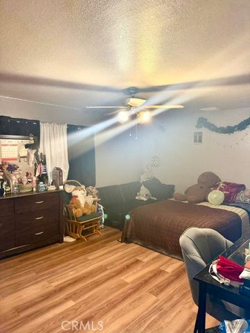 13375 Rincon Rd, Apple Valley, CA 92308