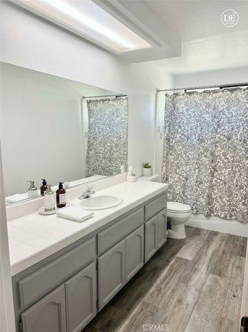 13375 Rincon Rd, Apple Valley, CA 92308