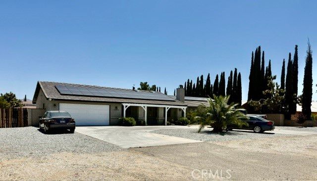 13375 Rincon Rd, Apple Valley, CA 92308