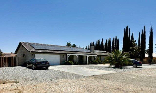 13375 Rincon Rd, Apple Valley, CA 92308