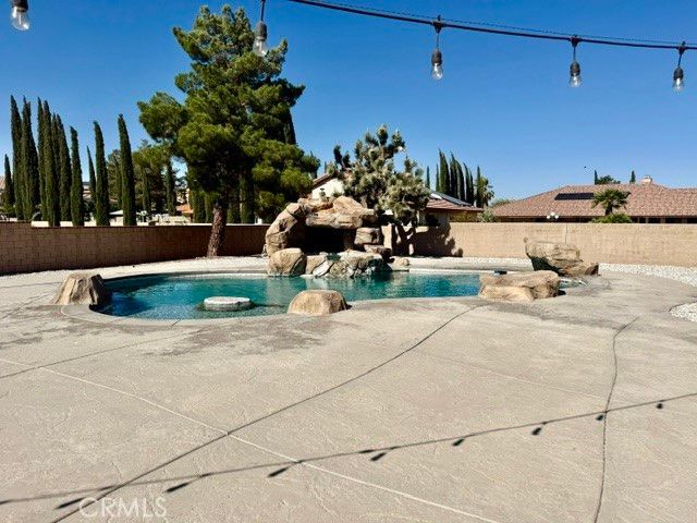 13375 Rincon Rd, Apple Valley, CA 92308