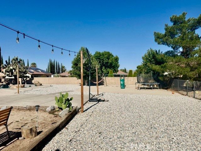 13375 Rincon Rd, Apple Valley, CA 92308