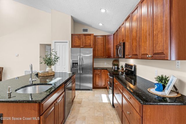 390 Harbor Drive, Cape Canaveral, FL 32920