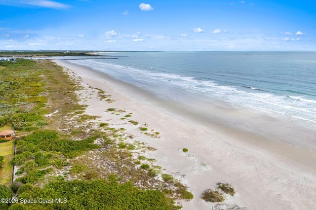 390 Harbor Drive, Cape Canaveral, FL 32920