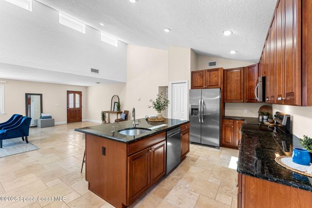 390 Harbor Drive, Cape Canaveral, FL 32920