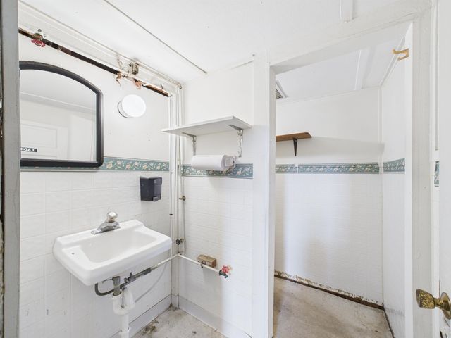 8 Duston Street, Troy, NH 03465