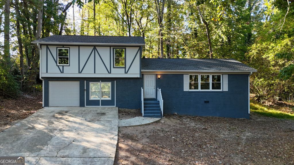 2345 Lake Jodeco Road, Jonesboro, GA 30236