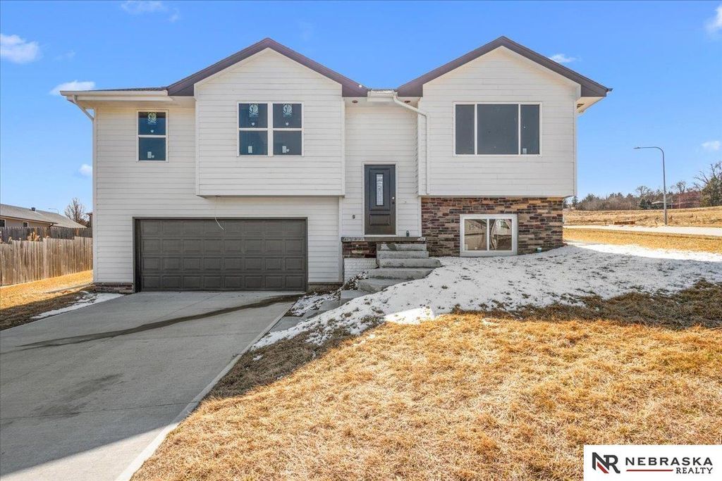 1351 Poulson Drive, Blair, NE 68008
