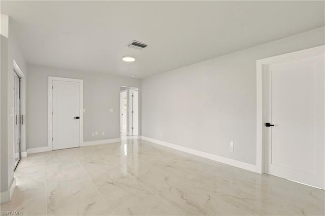 3805 SE 12th AVE, Cape Coral, FL 33904