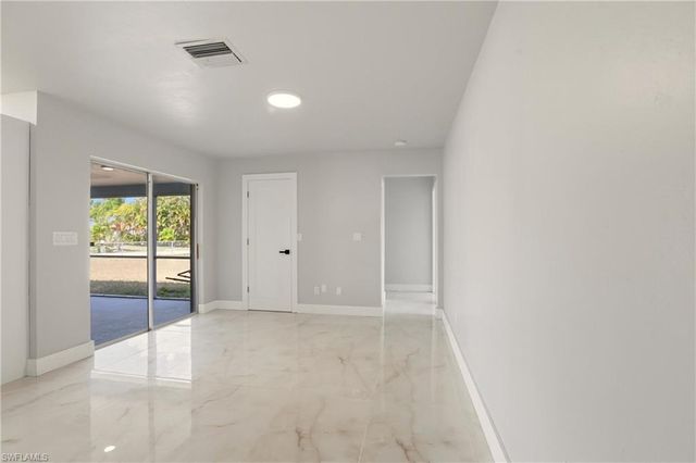 3805 SE 12th AVE, Cape Coral, FL 33904