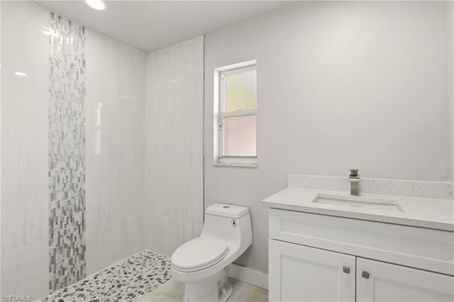 3805 SE 12th AVE, Cape Coral, FL 33904