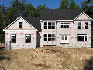 11 Aisling Ln # 1-44-7, Bedford, NH 03110