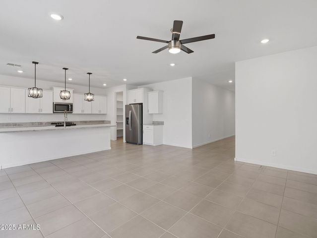 3104 E BEE Trail, San Tan Valley, AZ 85143