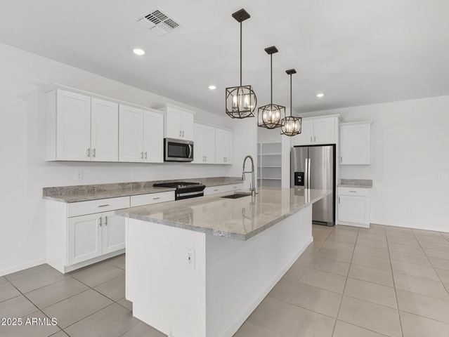 3104 E BEE Trail, San Tan Valley, AZ 85143