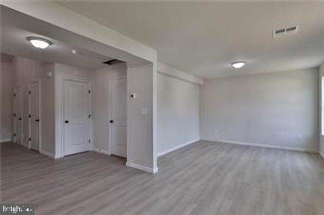 665 SIPOS DR, Northampton, PA 18067