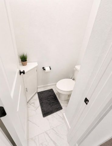 403 Soapberry Tree Court, Conroe, TX 77318