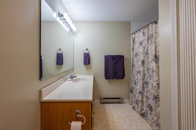 56 Durham Rd Unit 17, Dover, NH 03820