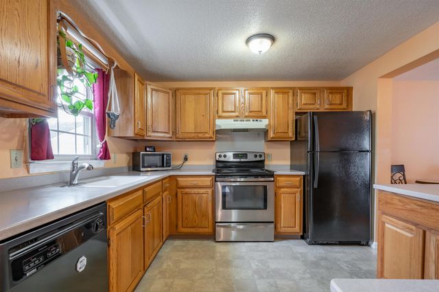 56 Durham Rd Unit 17, Dover, NH 03820