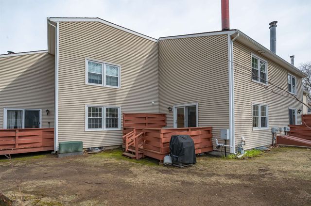 56 Durham Rd Unit 17, Dover, NH 03820