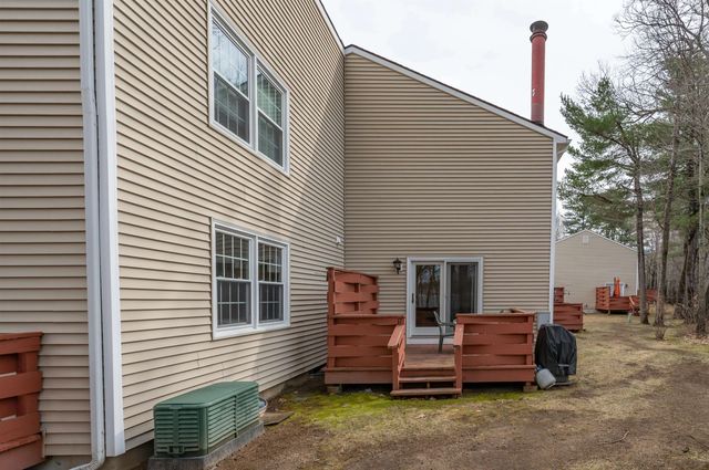 56 Durham Rd Unit 17, Dover, NH 03820