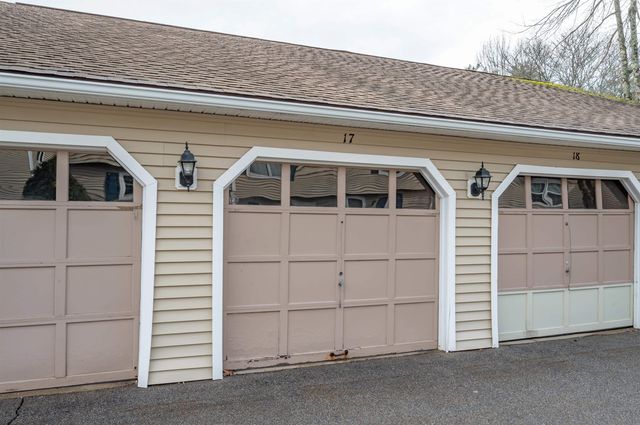 56 Durham Rd Unit 17, Dover, NH 03820