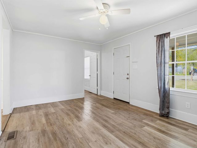 104 Allen Avenue, Spartanburg, SC 29303