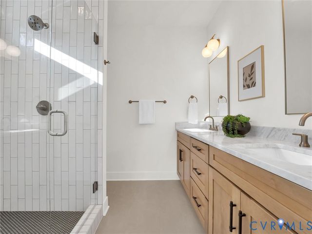 2220 Perry St, Richmond, VA 23225