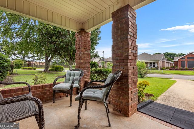 134 Williamstown Drive, Warner Robins, GA 31093
