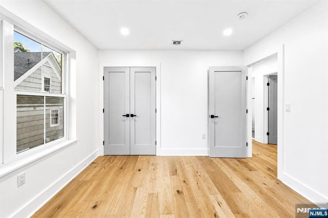 44 E Cedar Street, Livingston, NJ 07039