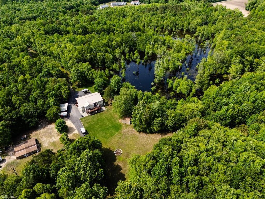 14387 Tucker Swamp RD, Zuni, VA 23898