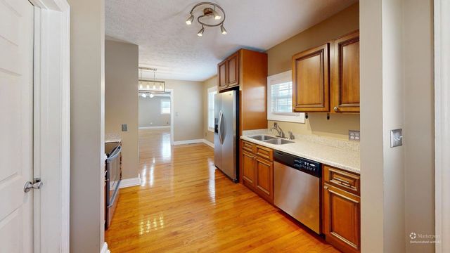 2423 S 29TH STREET, Ashland, KY 41102