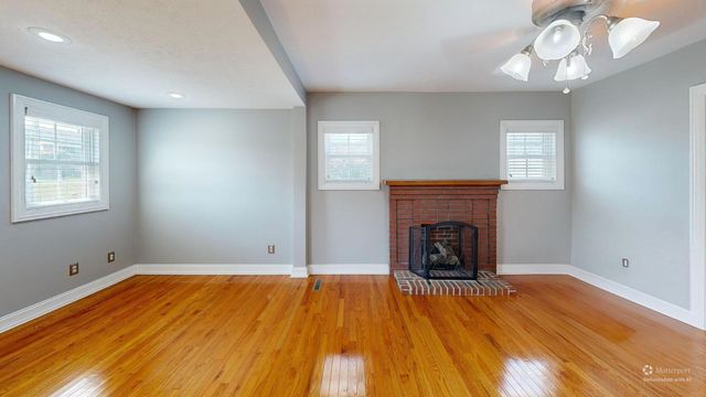 2423 S 29TH STREET, Ashland, KY 41102
