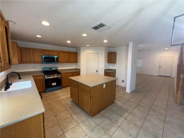 29162 Hydrangea Street, Murrieta, CA 92563