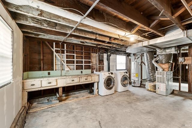 1402 Rice St, Vallejo, CA 94590