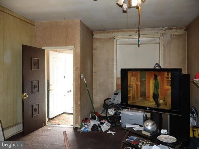 225 W ZERALDA ST, Philadelphia, PA 19144