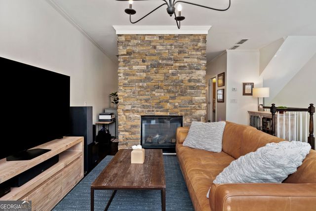 5800 Waters Edge Trail, Roswell, GA 30075